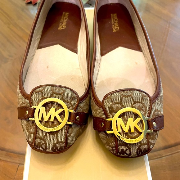 Michael Kors Fulton Moccasin Monogram Jacquard Flats - Picture 4 of 9